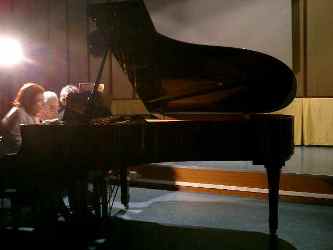 amici_della_musica_060422 (55).JPG (77158 byte)
