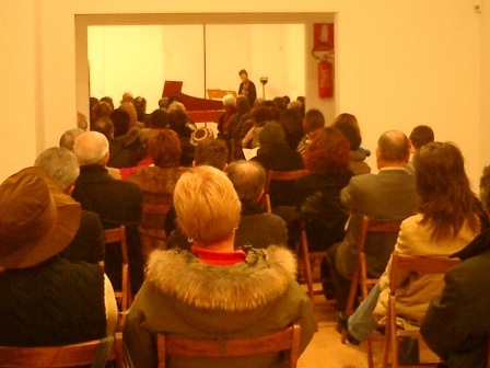 amici_musica_060211 (25).JPG (101684 byte)