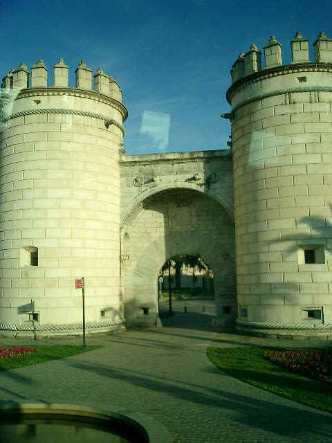 badajoz.2004.030.JPG (82834 byte)