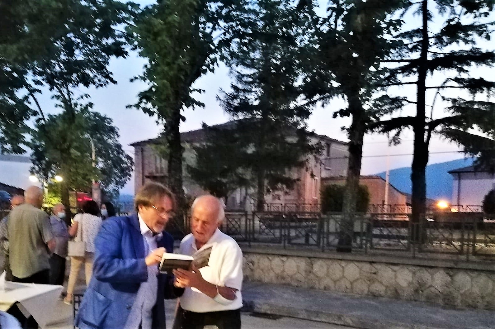 Giovanni Petta, Terra, Presentazione Sessano del Molise