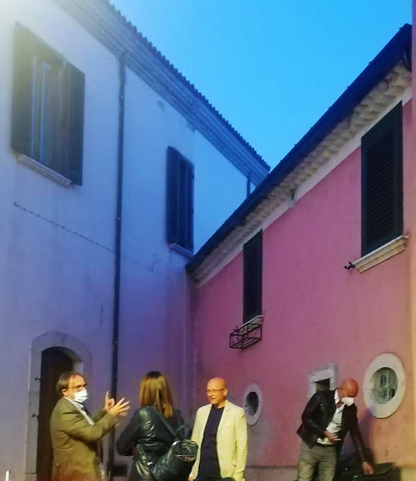 Giovanni Petta, Terra, Presentazione Macchiagodena