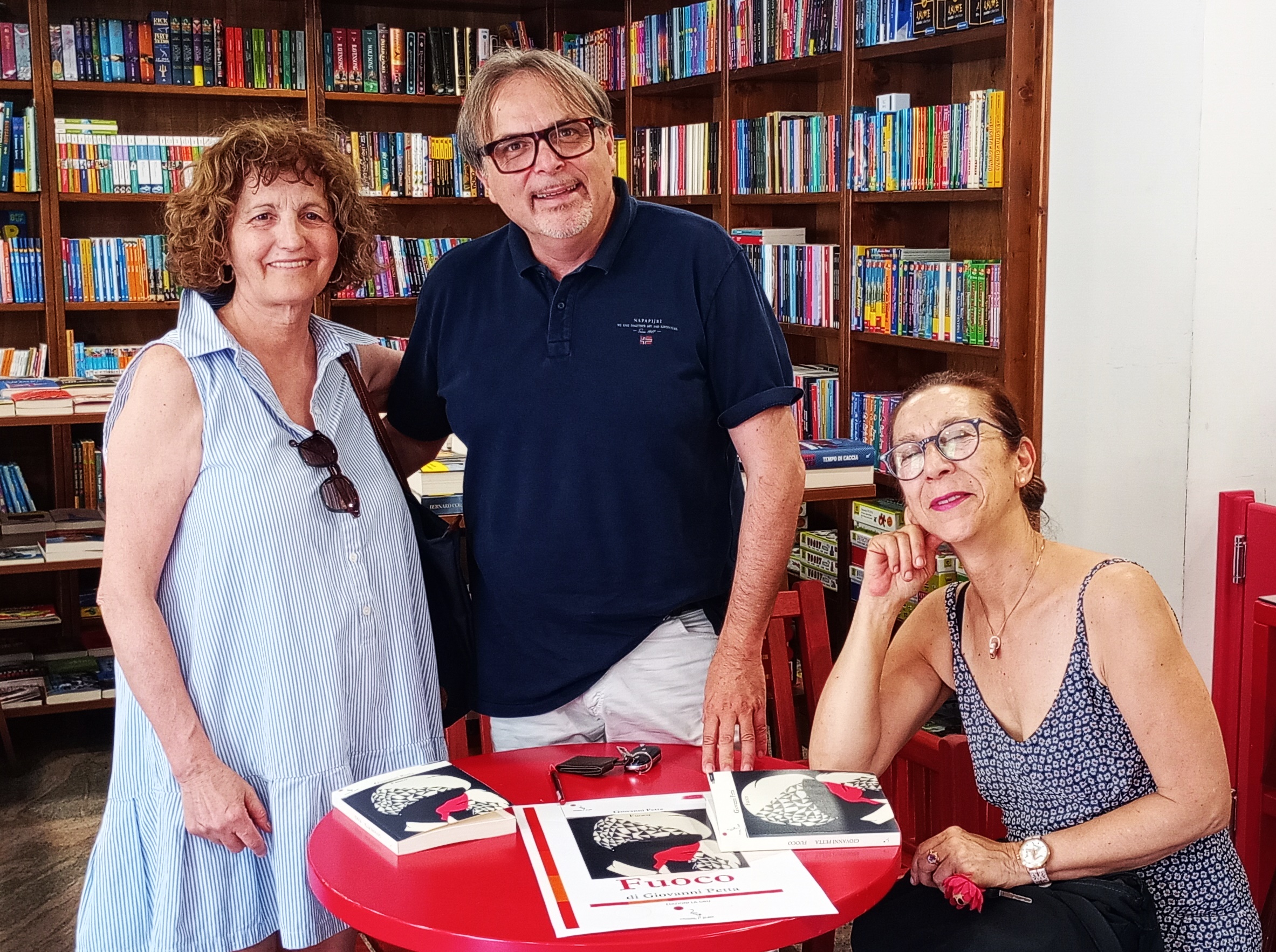Fuoco, Giovanni Petta, Libreria Della Corte