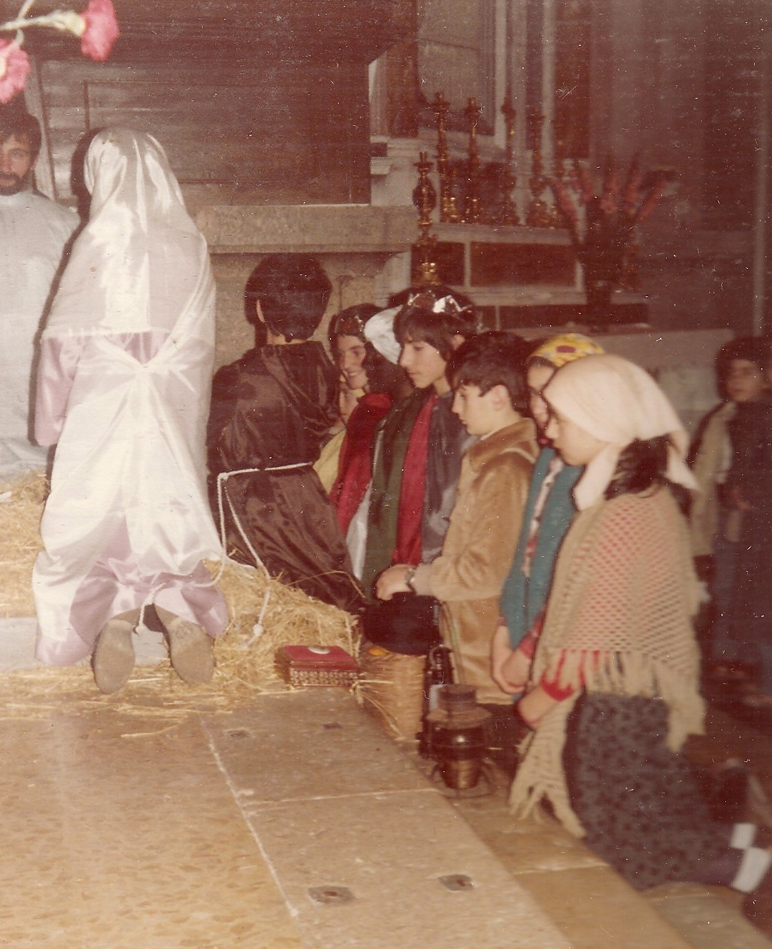 Suore francescane angeline - Sessano - Presepe vivente e altre recite