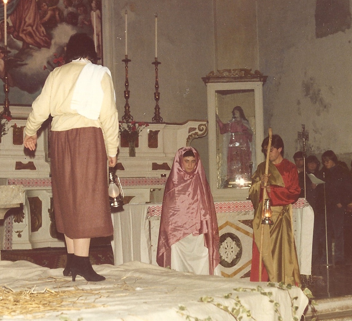 Suore francescane angeline - Sessano - Presepe vivente e altre recite