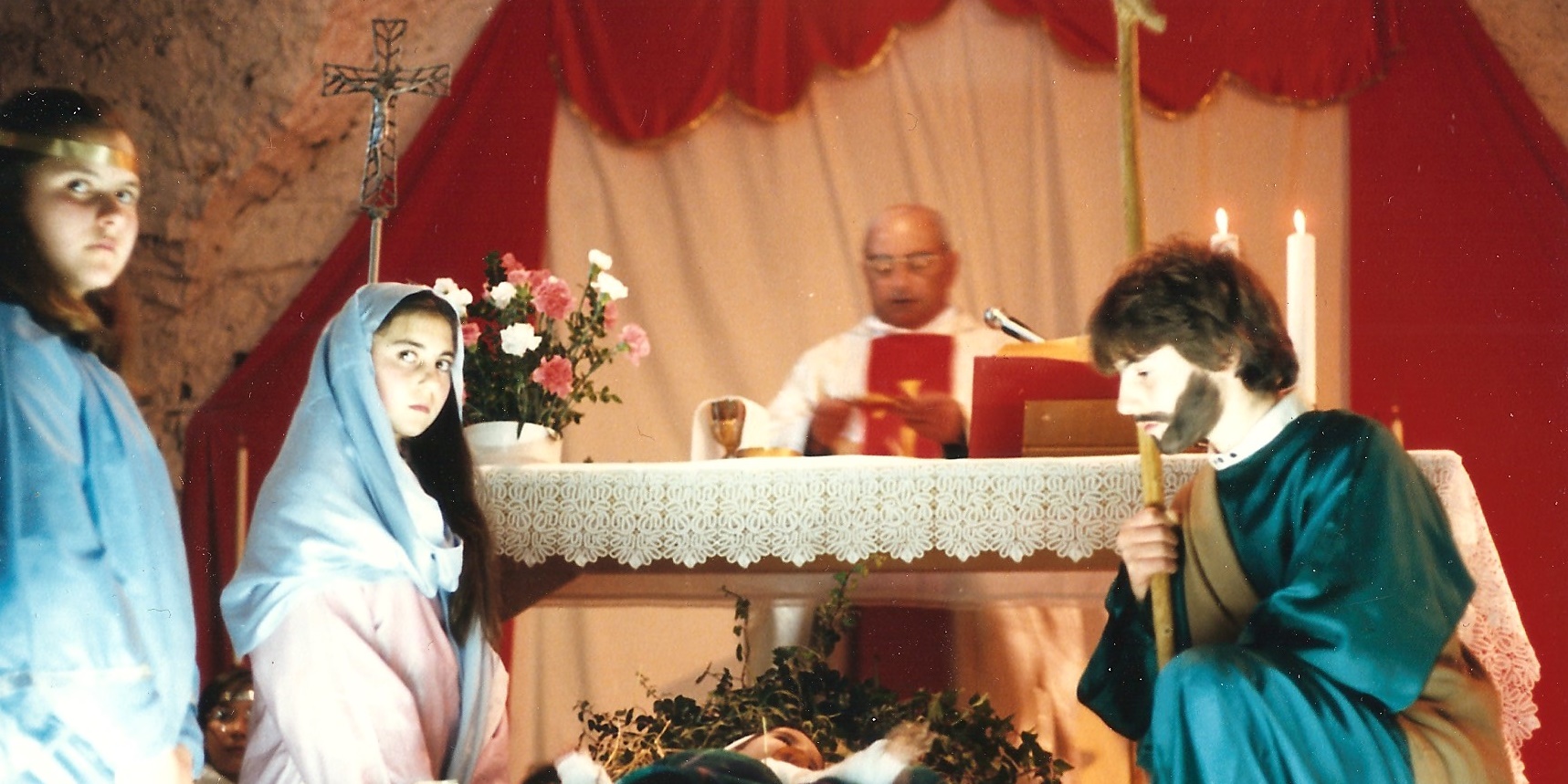Suore francescane angeline - Sessano - Presepe vivente e altre recite