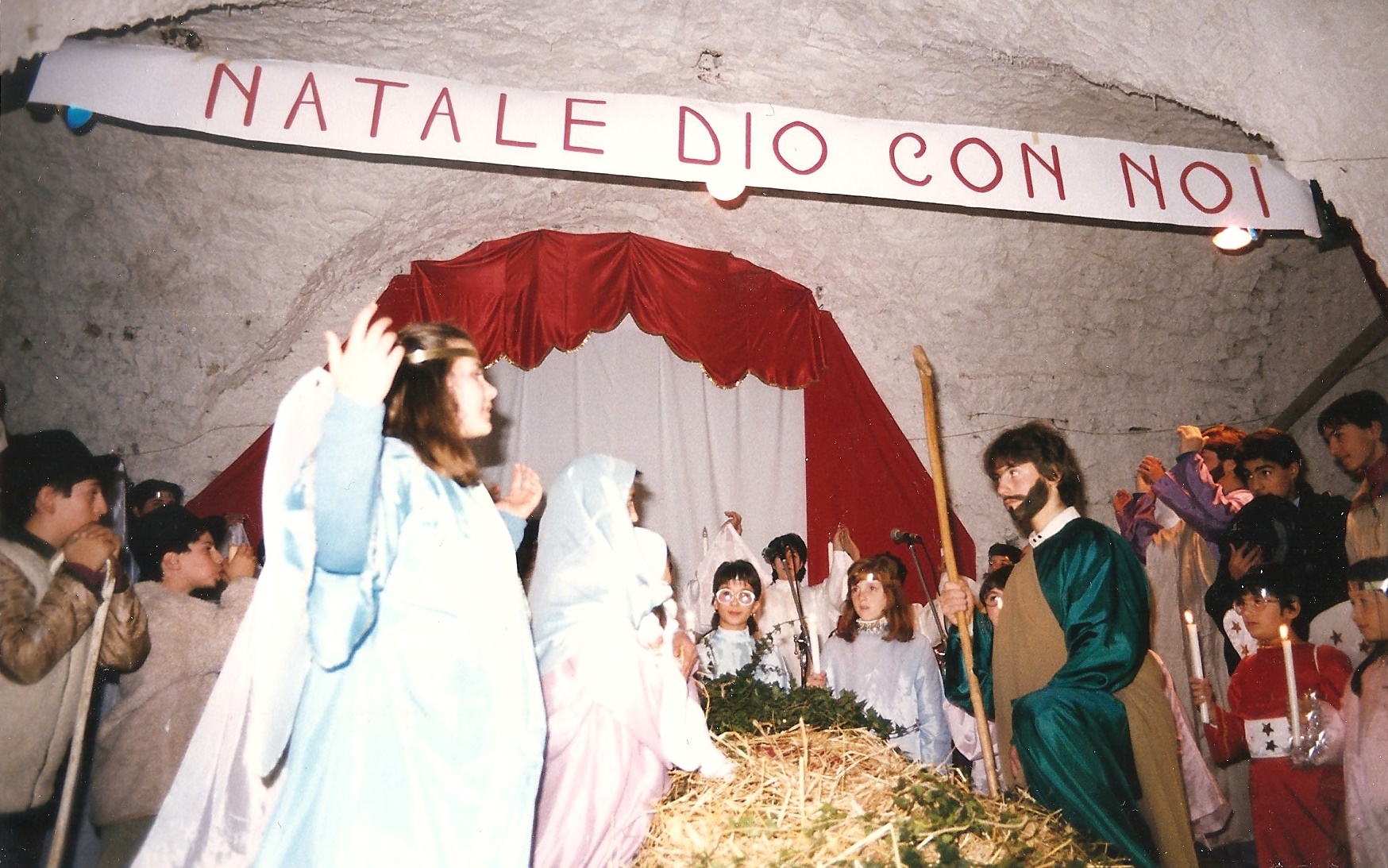 Suore francescane angeline - Sessano - Presepe vivente e altre recite