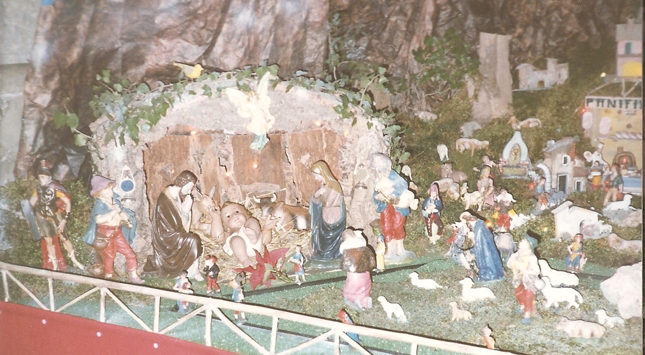 Suore francescane angeline - Sessano - Presepe vivente e altre recite