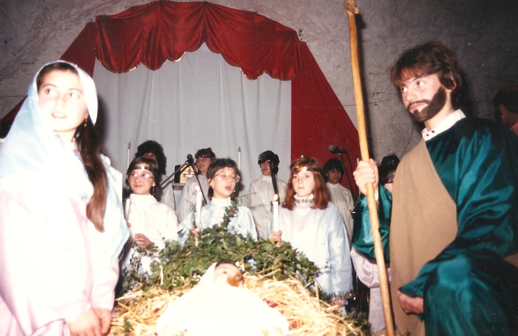 Suore francescane angeline - Sessano - Presepe vivente e altre recite