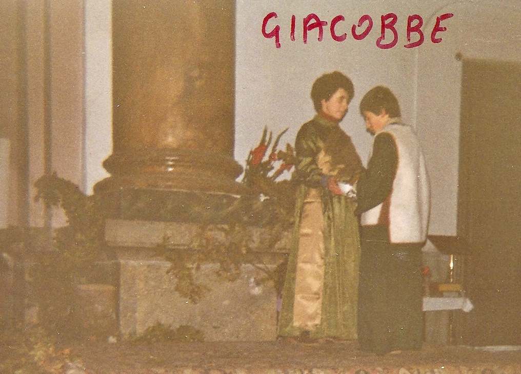 Suore francescane angeline - Sessano - Presepe vivente e altre recite