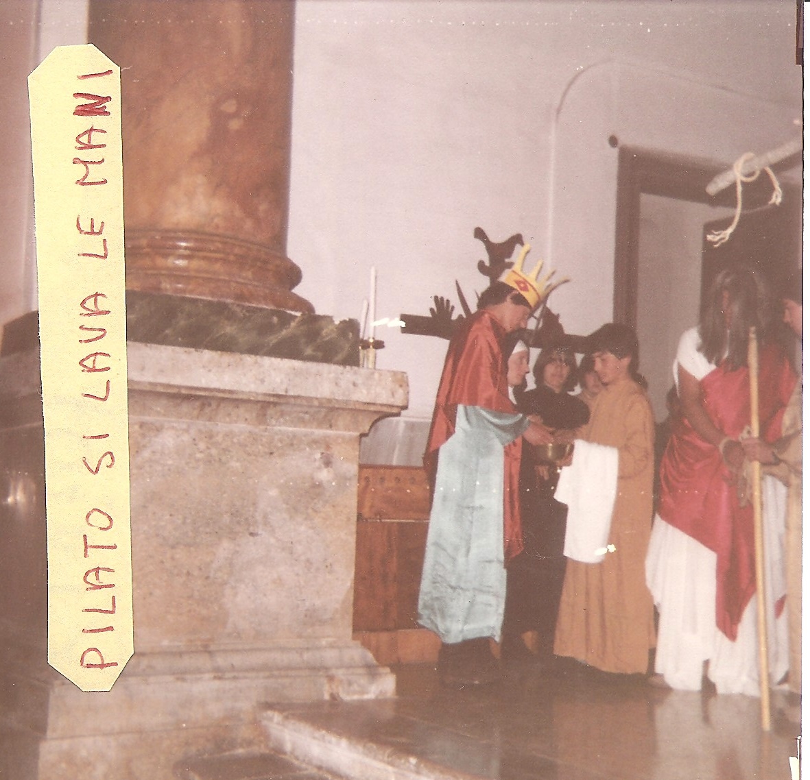 Suore francescane angeline - Sessano - Presepe vivente e altre recite