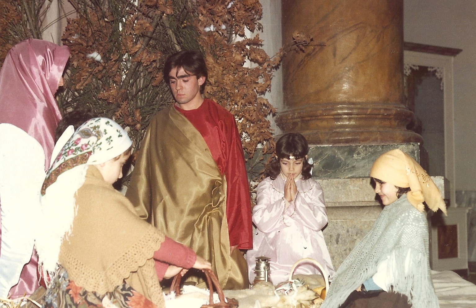 Suore francescane angeline - Sessano - Presepe vivente e altre recite