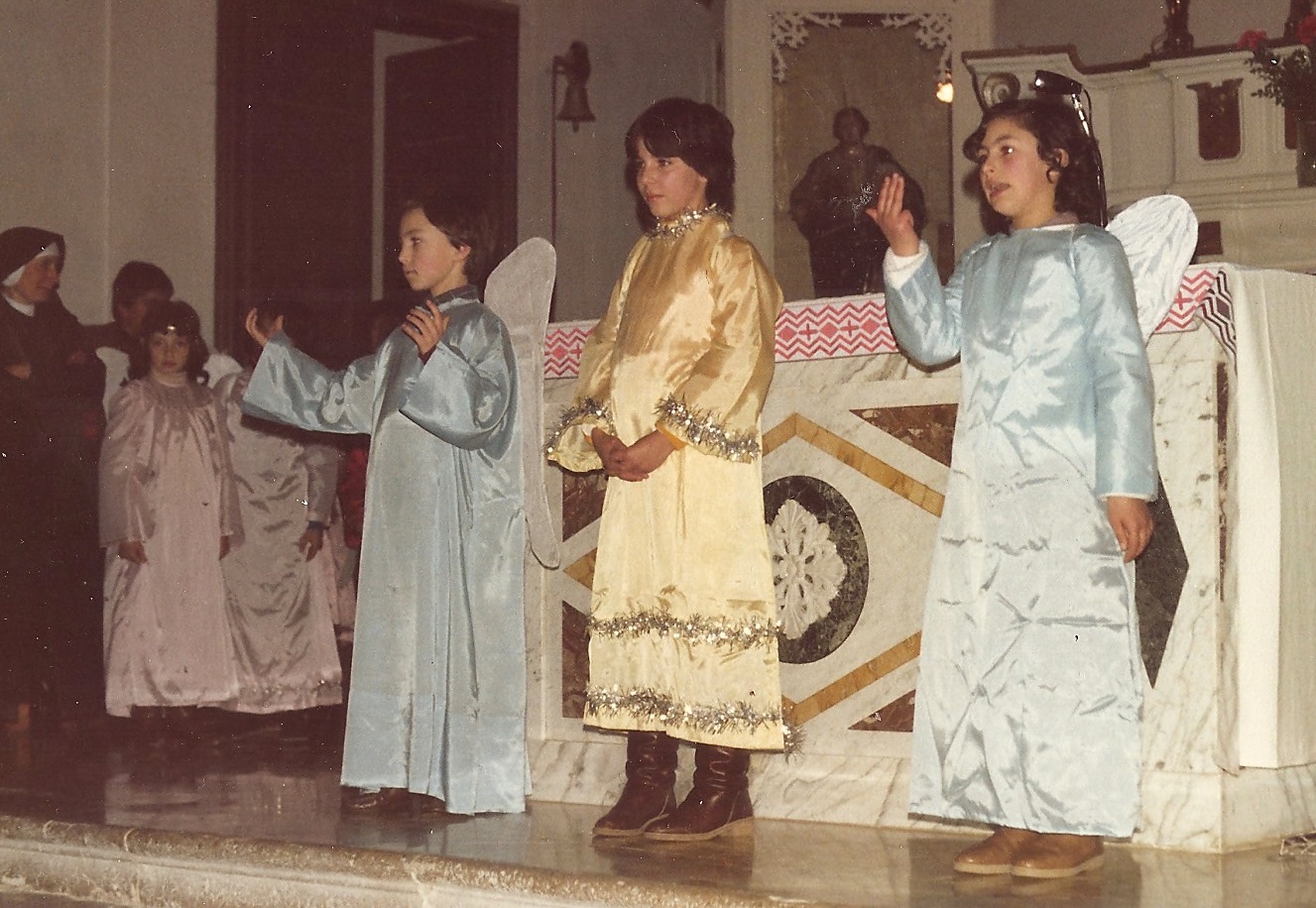 Suore francescane angeline - Sessano - Presepe vivente e altre recite