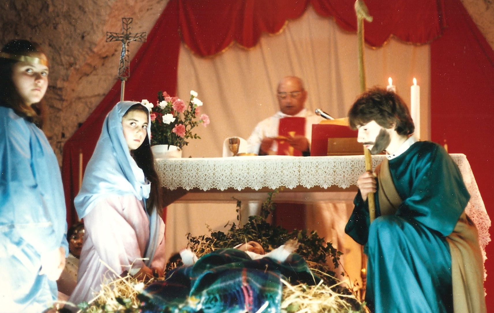Suore francescane angeline - Sessano - Presepe vivente e altre recite